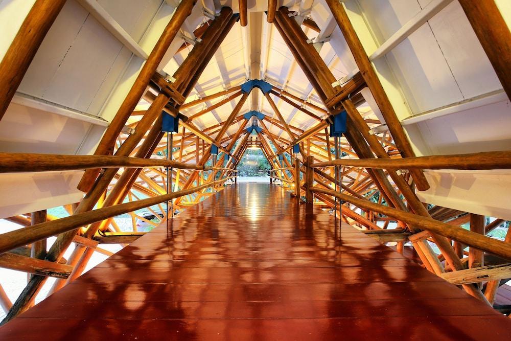 Hotel Maya 4*